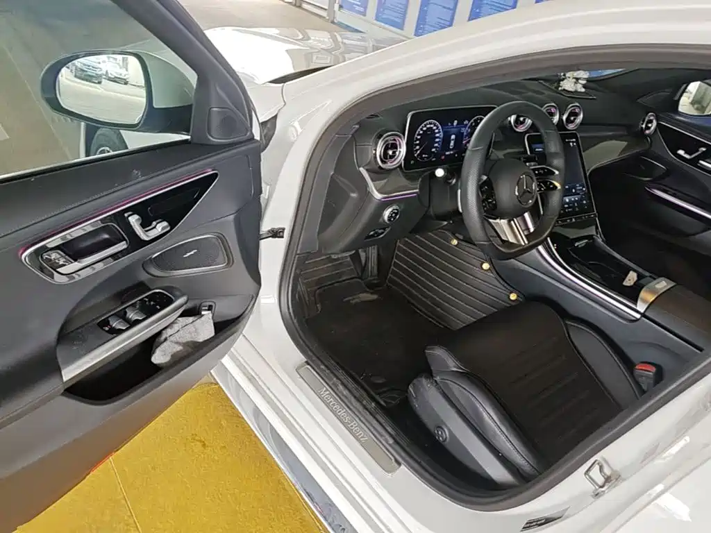 Mercedes-Benz C-Class 2022 — фото 16