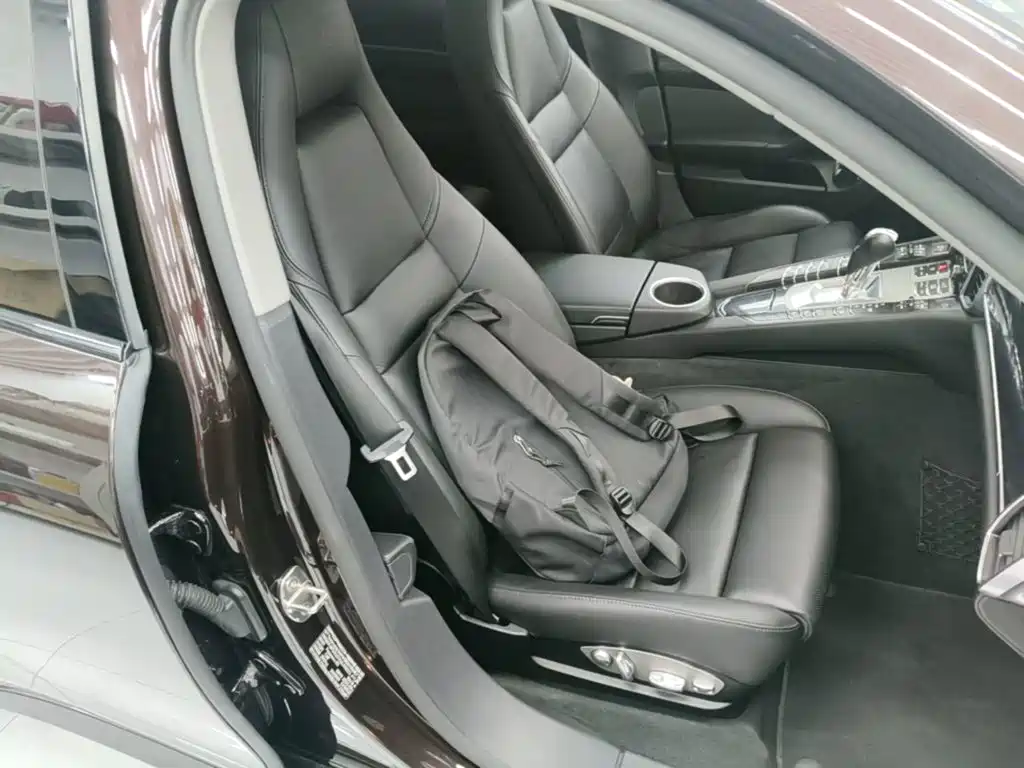 Porsche Panamera 2016 — фото 25