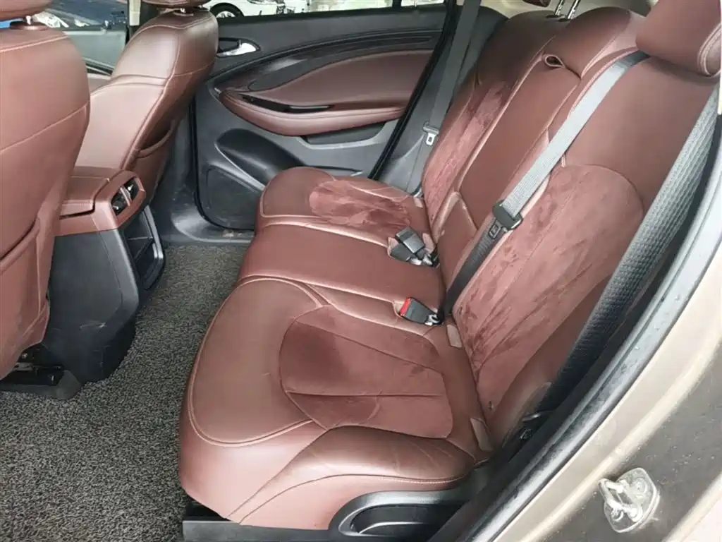 Buick Envision Plus 2017 — фото 17