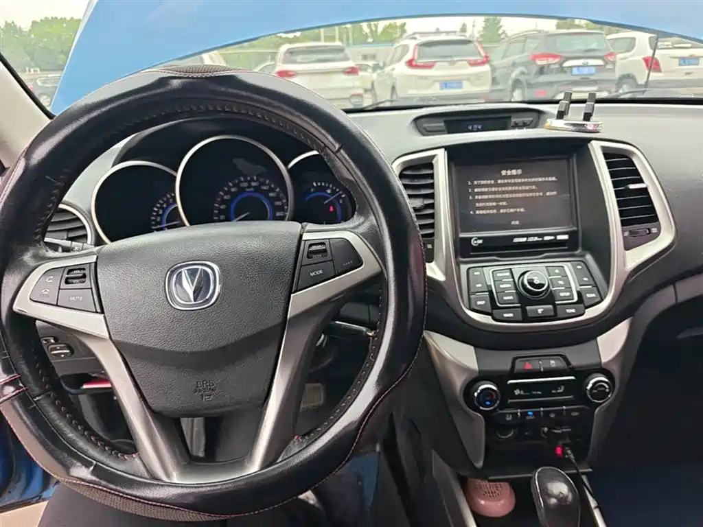 Changan Eado XT 2015 — фото 10