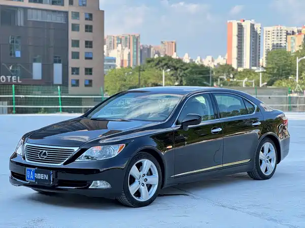 Lexus LS 2006