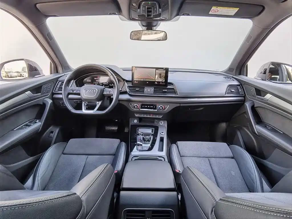 Audi Q5L Sportback 2023 — фото 22