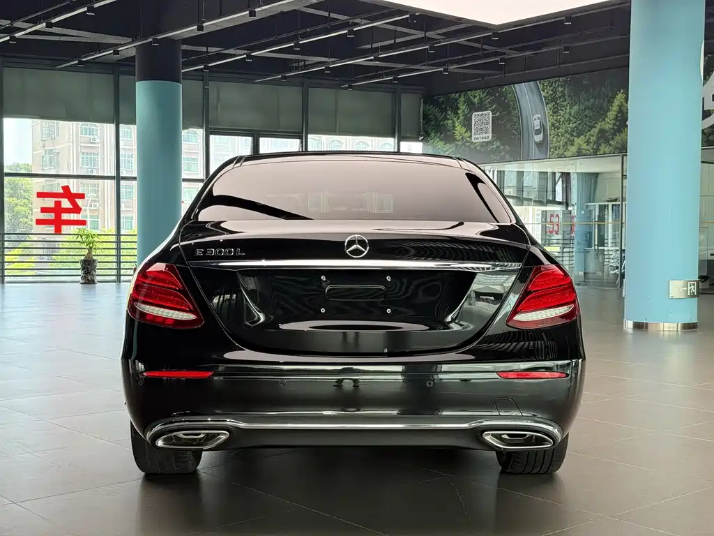 Mercedes-Benz E-Class 2019 — фото 4