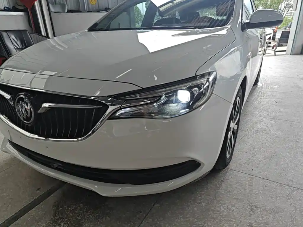 Buick Excelle 2020 — фото 24