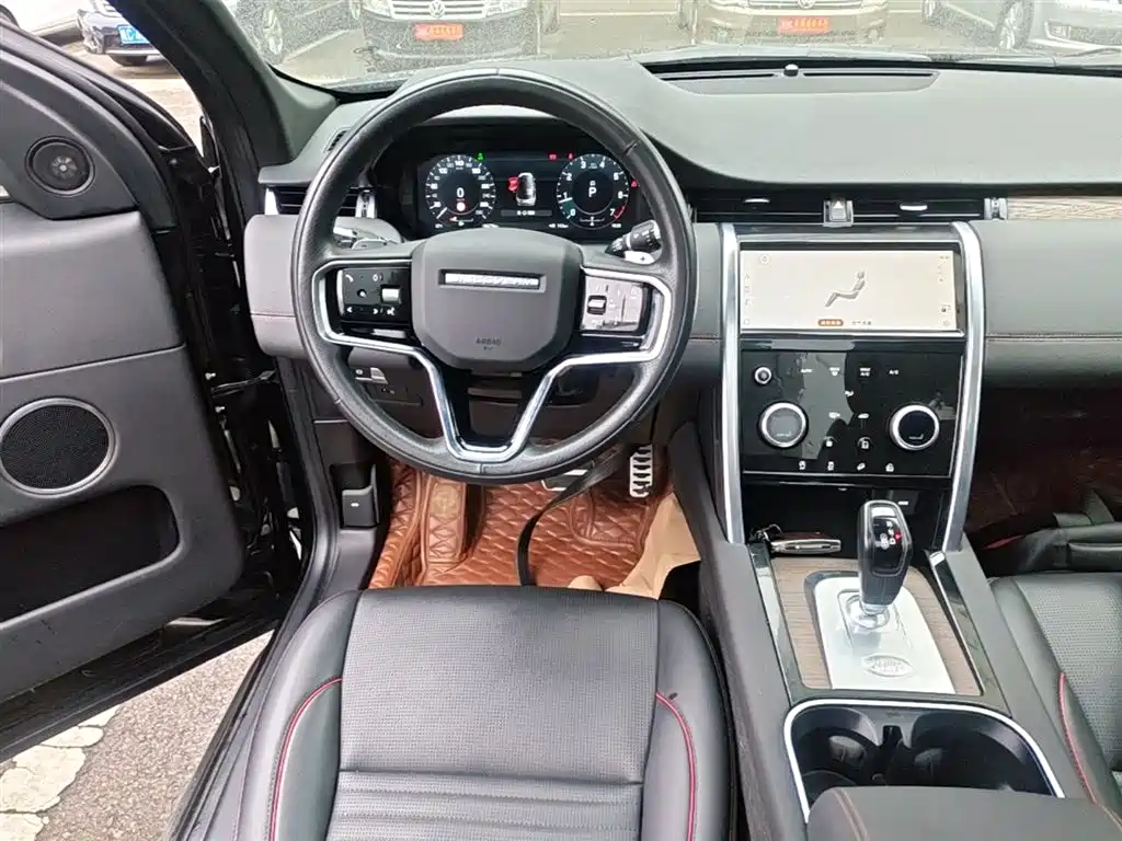 Land Rover Discovery Sport 2022 — фото 13