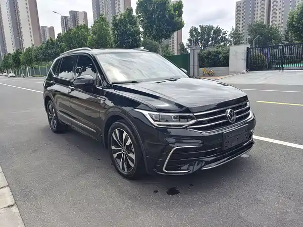 Volkswagen Tiguan L 2022