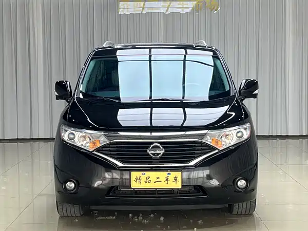 Nissan Quest 2015