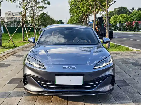BYD Seal 06 2025