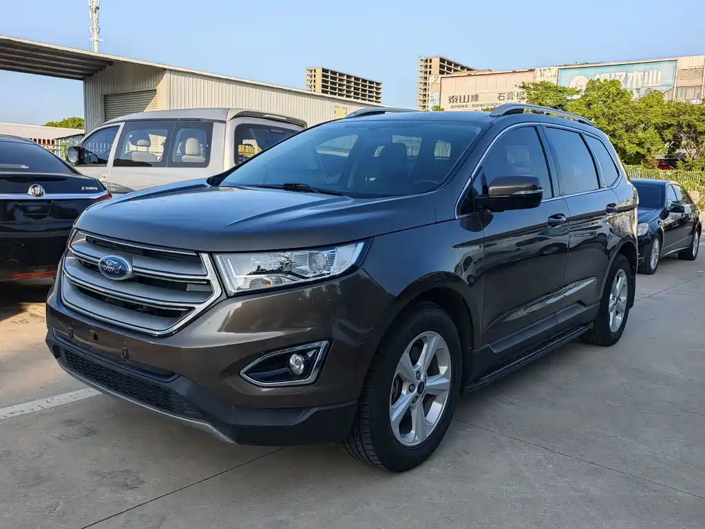 Ford Edge 2018 — фото 1