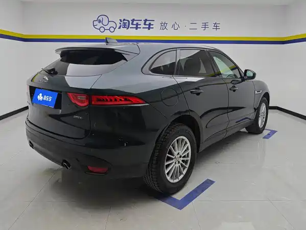 Jaguar F-PACE 2017