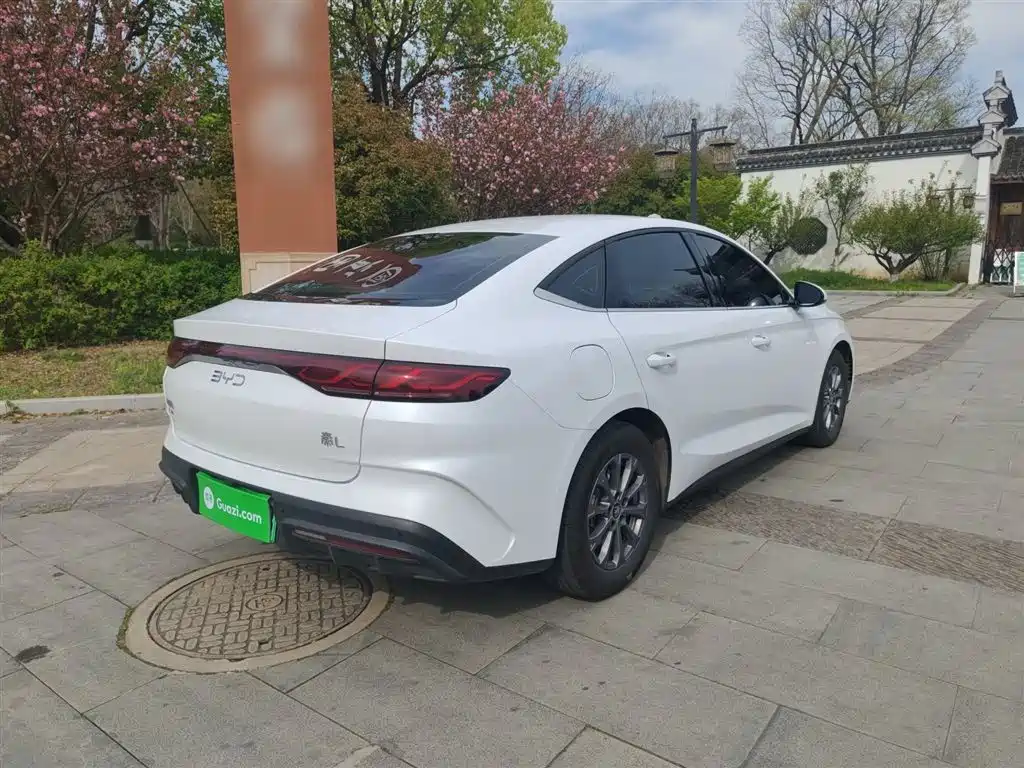 BYD Qin L 2025 — фото 23