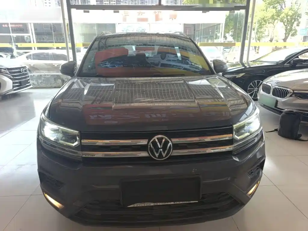 Volkswagen Tharu 2019 — фото 3