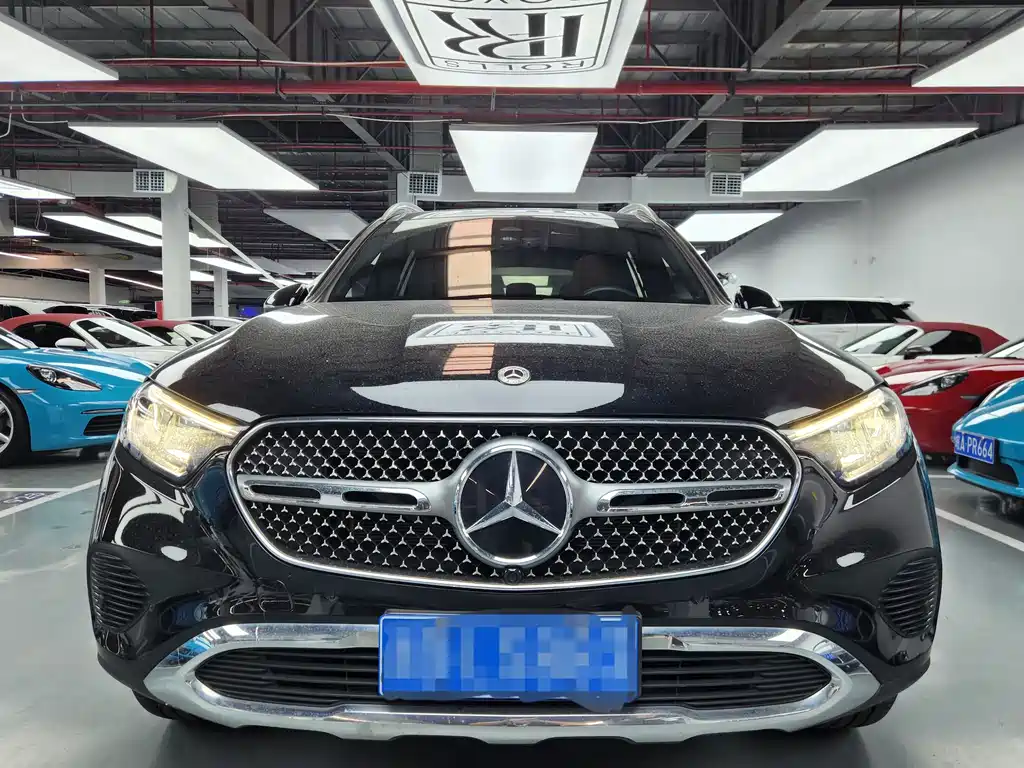 Mercedes-Benz GLC 2025