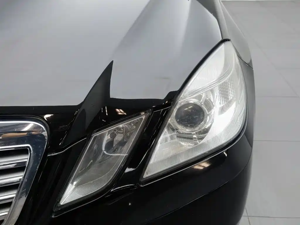 Mercedes-Benz E-Class 2013