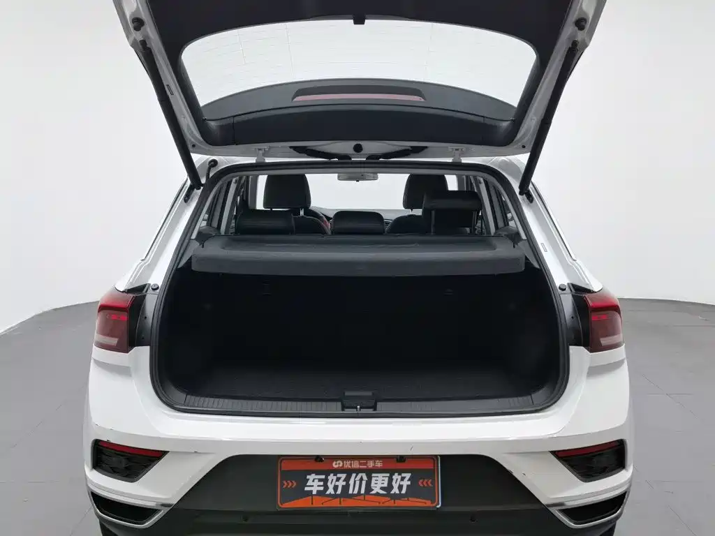 Volkswagen T-Roc 2020 — фото 16