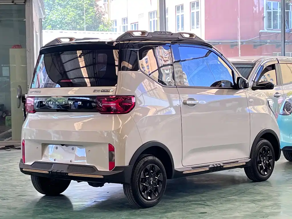 Wuling MINIEV 2023 — фото 6