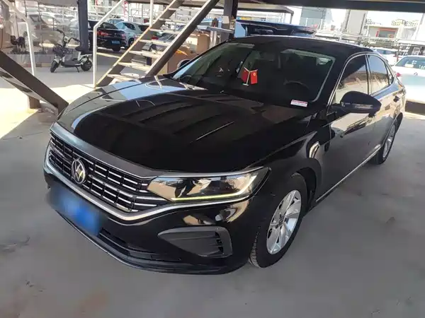 Volkswagen Passat 2022