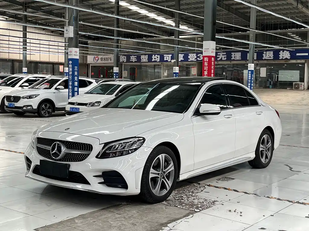 Mercedes-Benz C-Class 2019