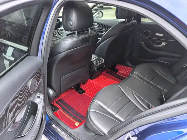 Mercedes-Benz C-Class 2019