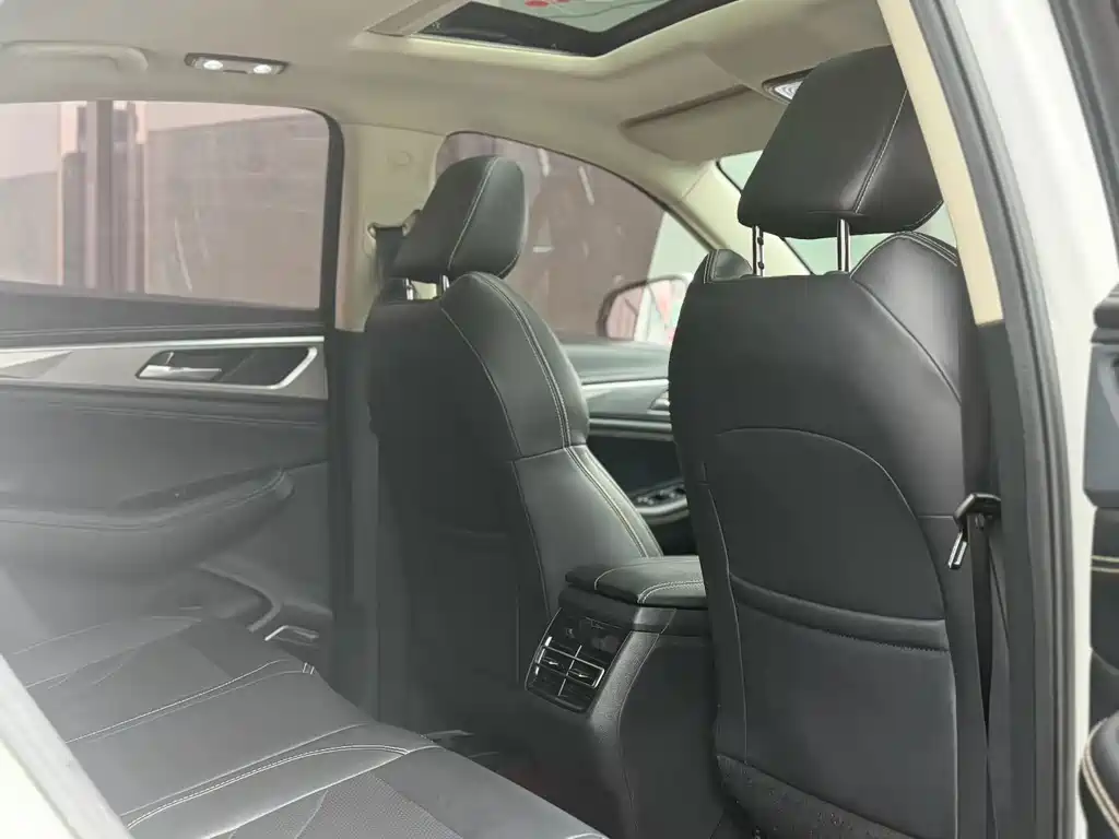 Changan CS85 COUPE 2019 — фото 9