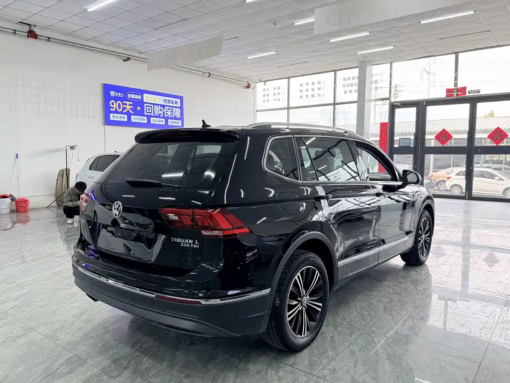Volkswagen Tiguan L 2019 — фото 8