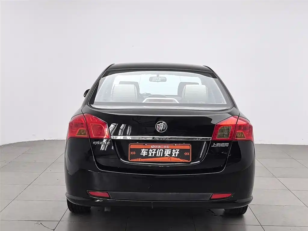 Buick Excelle 2015 — фото 4