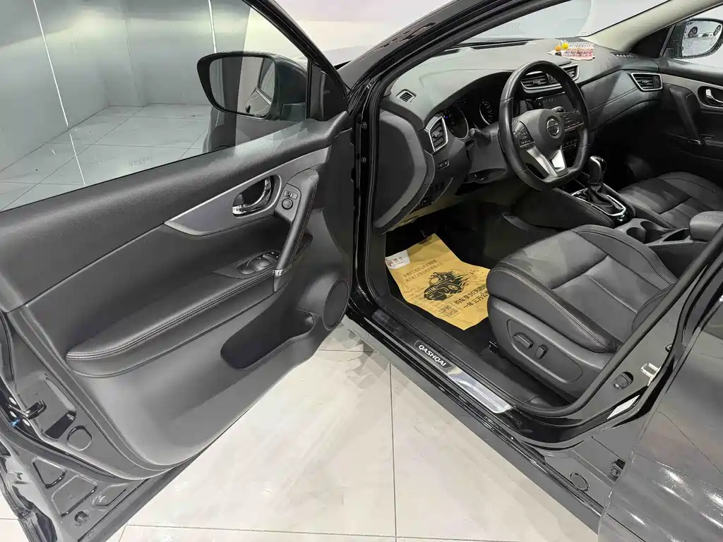 Nissan Qashqai 2023 — фото 8