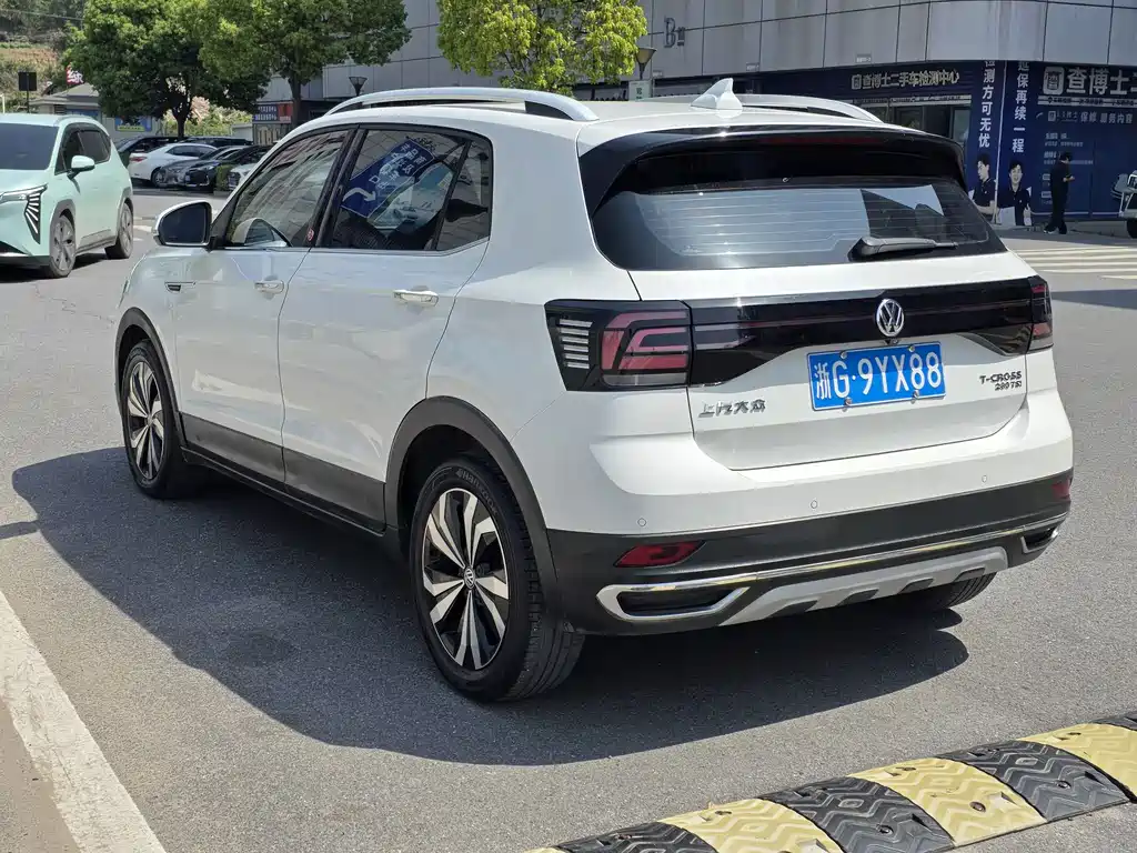 Volkswagen T-Cross 2019 — фото 3
