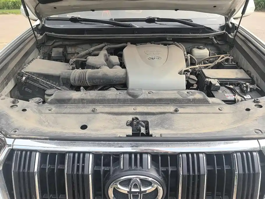 Toyota Prado 2018 — фото 10