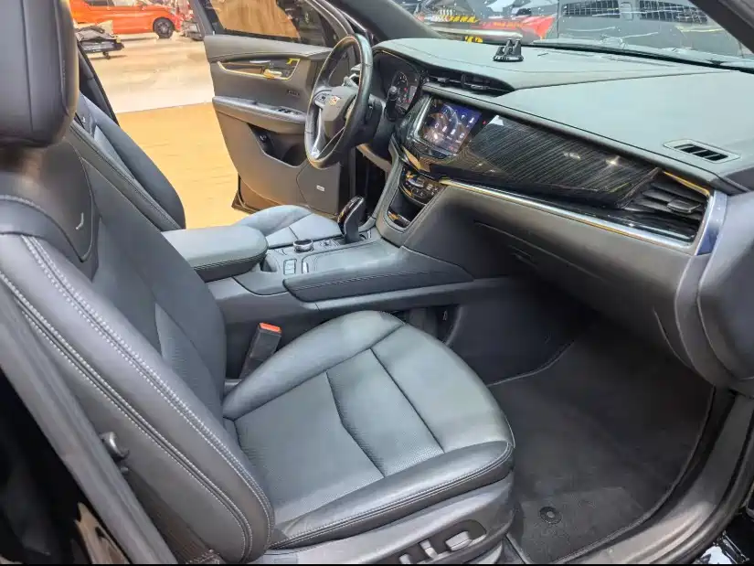 Cadillac XT6 2021
