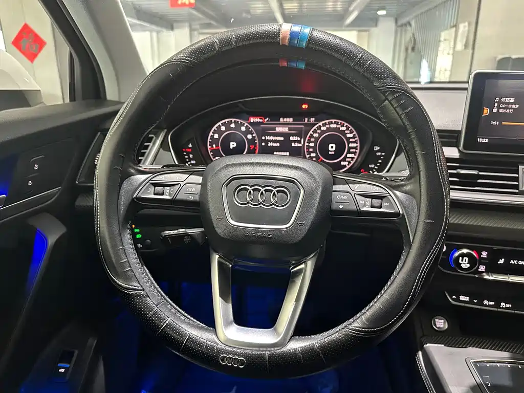 Audi Q5L 2019 — фото 7