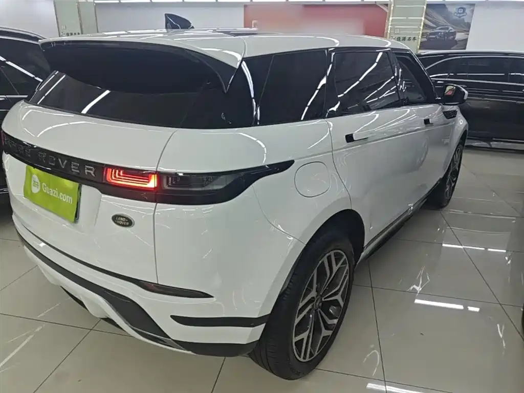 Land Rover Evoque 2021 — фото 7