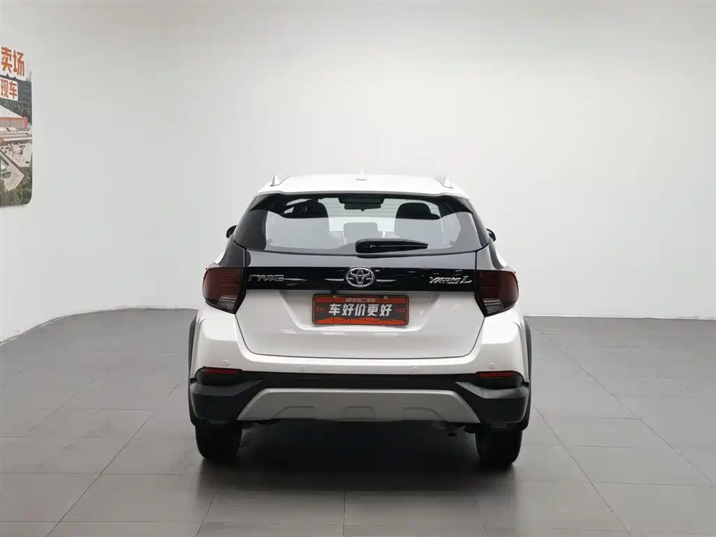 Toyota Yaris L 2020 — фото 4