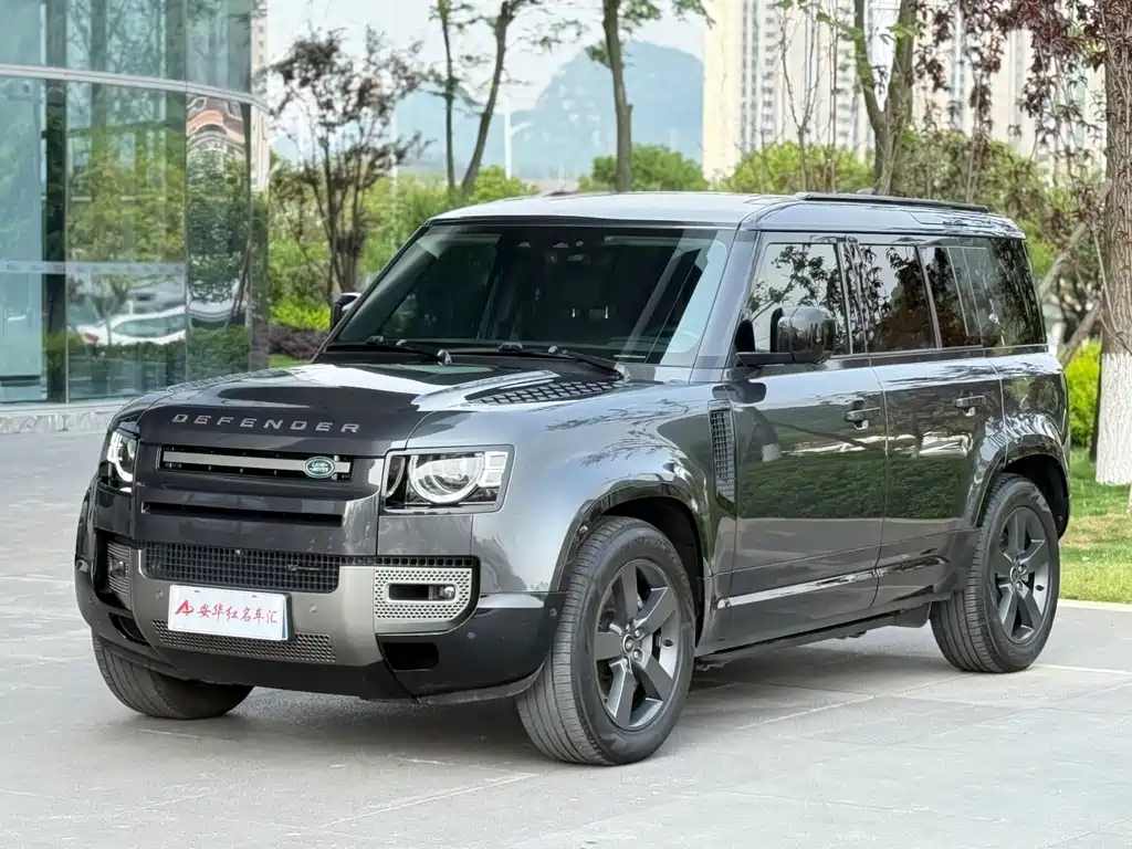 Land Rover Defender 2021 — фото 1