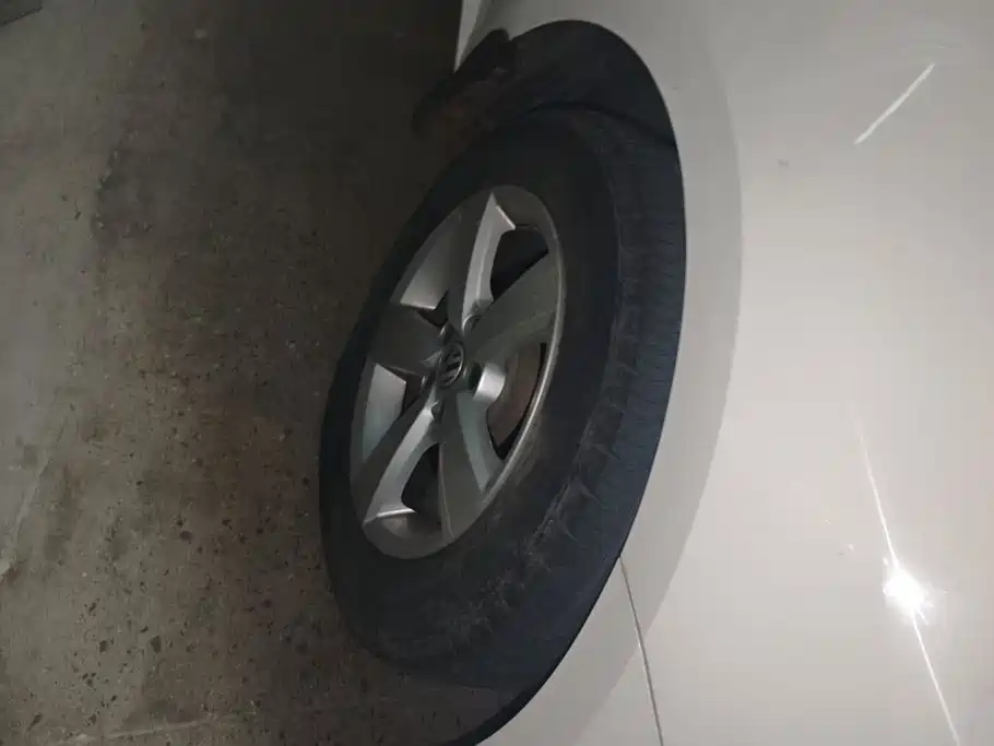 Volkswagen Gran Lavida 2015