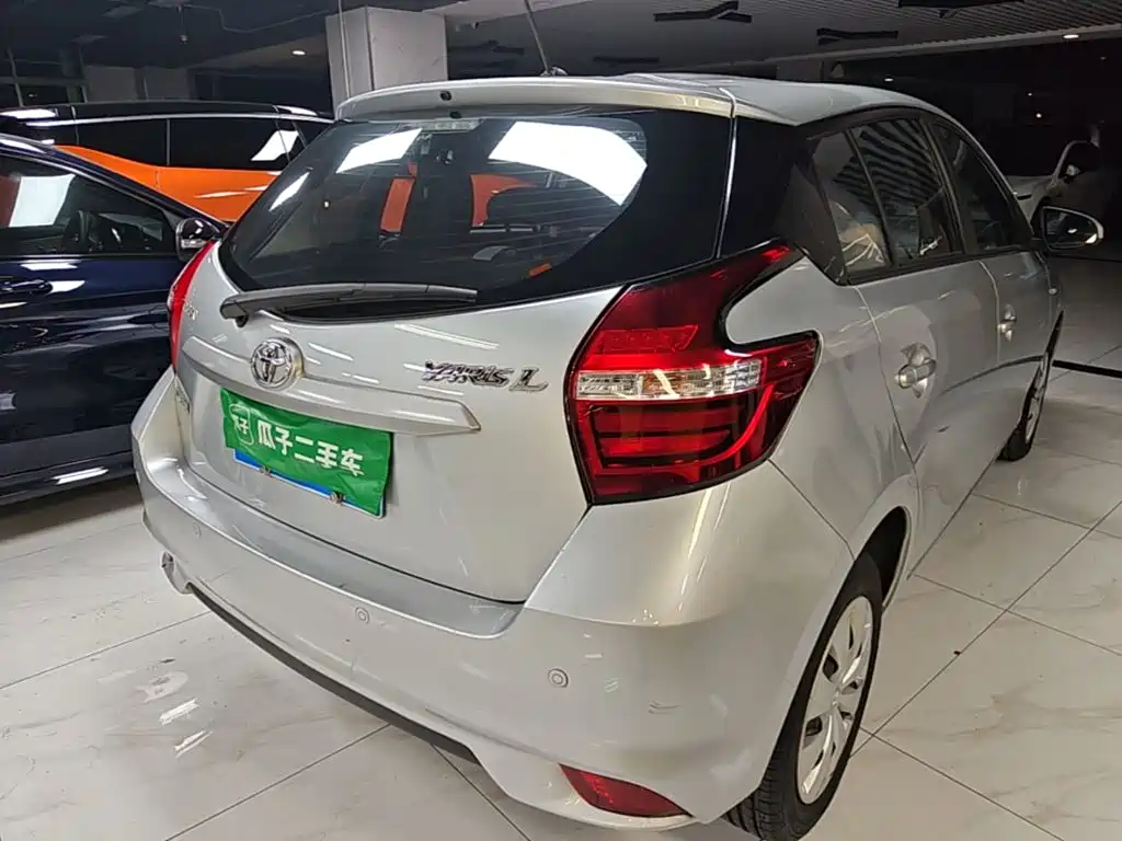 Toyota Yaris L 2020