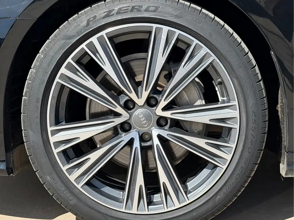 Audi A6L 2021 — фото 10