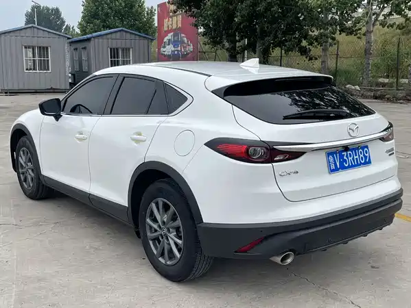 Mazda CX-4 2023