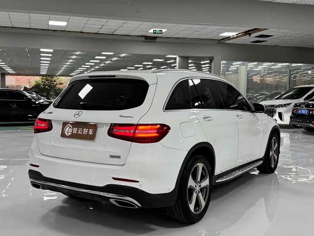 Mercedes-Benz GLC 2016 — фото 9