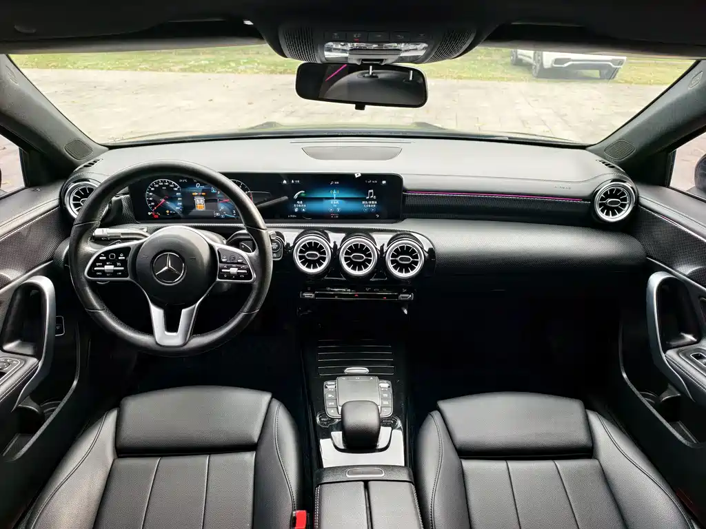 Mercedes-Benz A-Class 2021 — фото 9