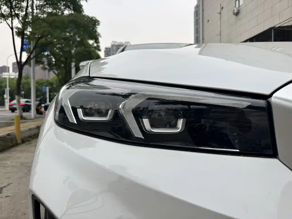BMW i3 2024 — фото 14