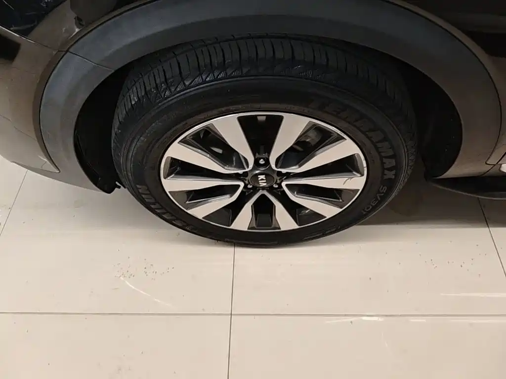 Kia KX7 2017 — фото 25
