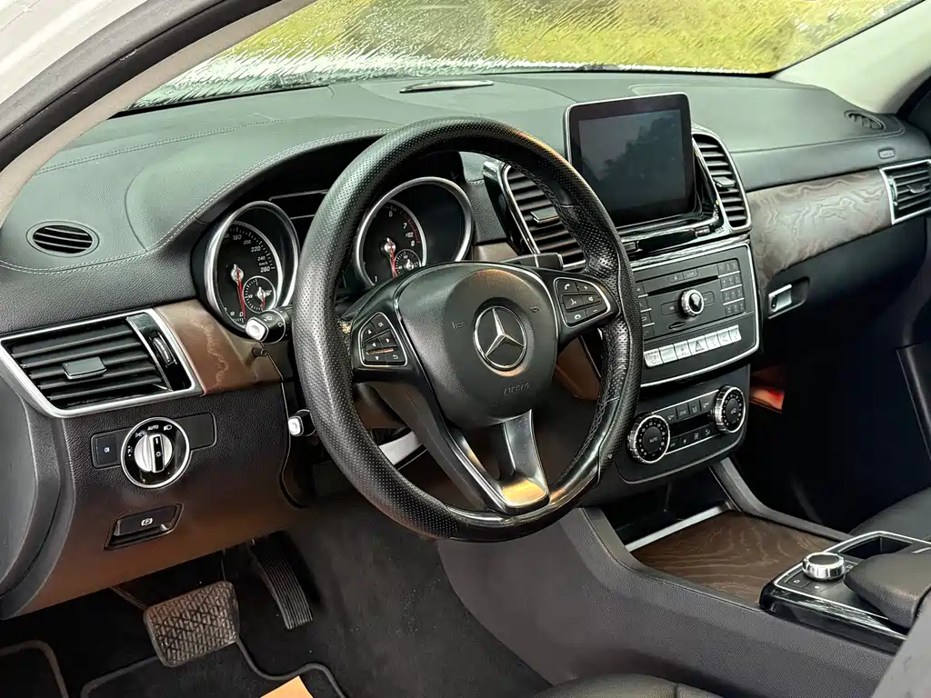 Mercedes-Benz GLE Coupe 2016 — фото 12