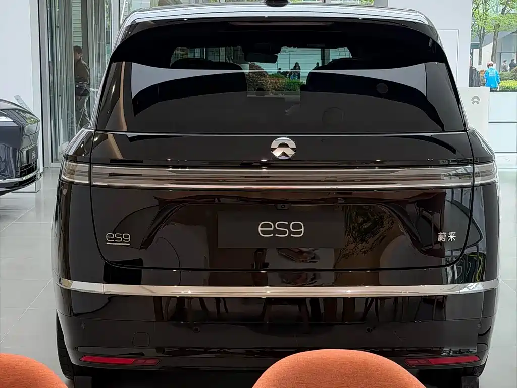 NIO ES9