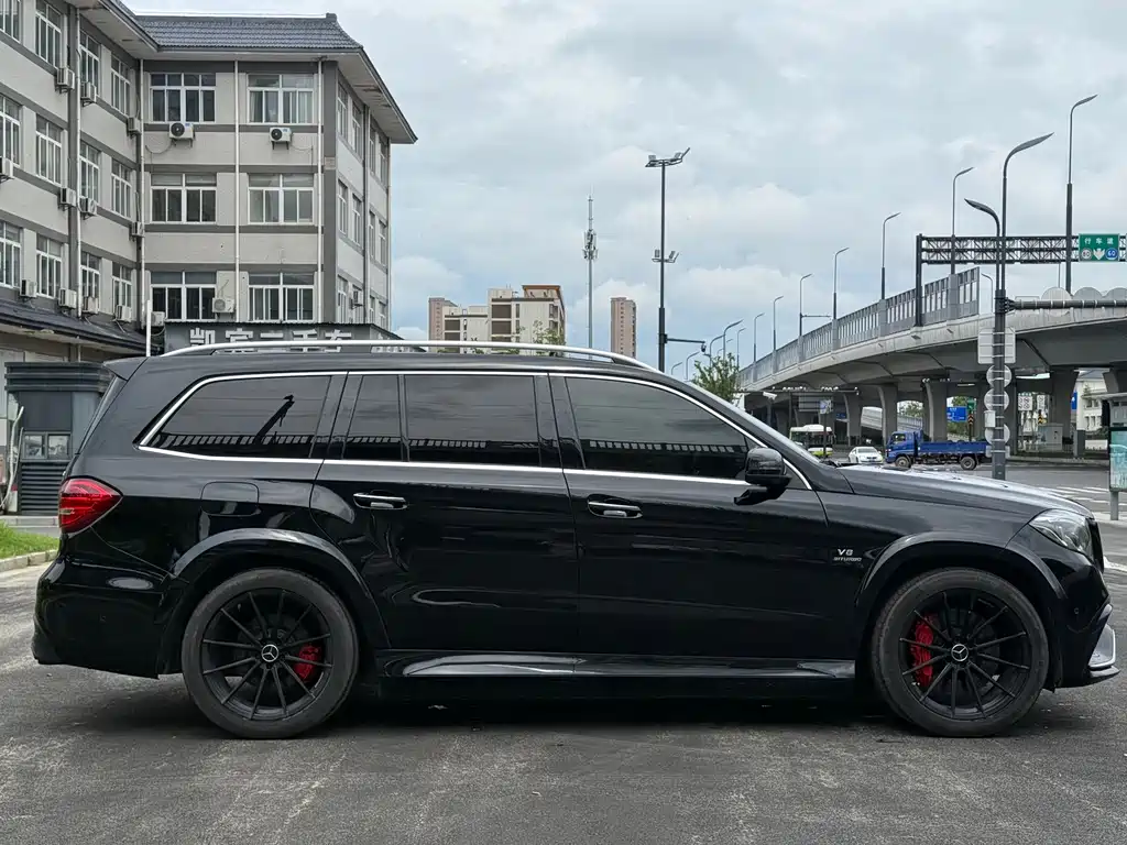 Mercedes-Benz GLS AMG 2016 — фото 7