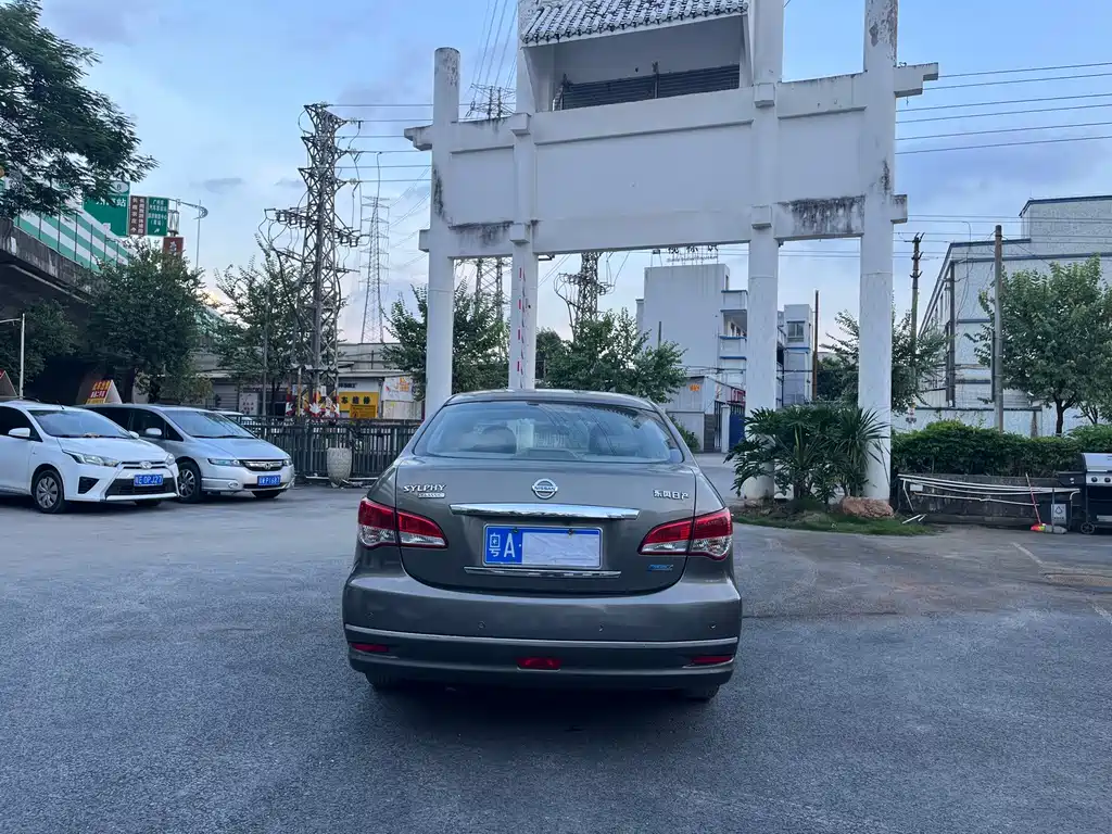 Nissan Sylphy 2015