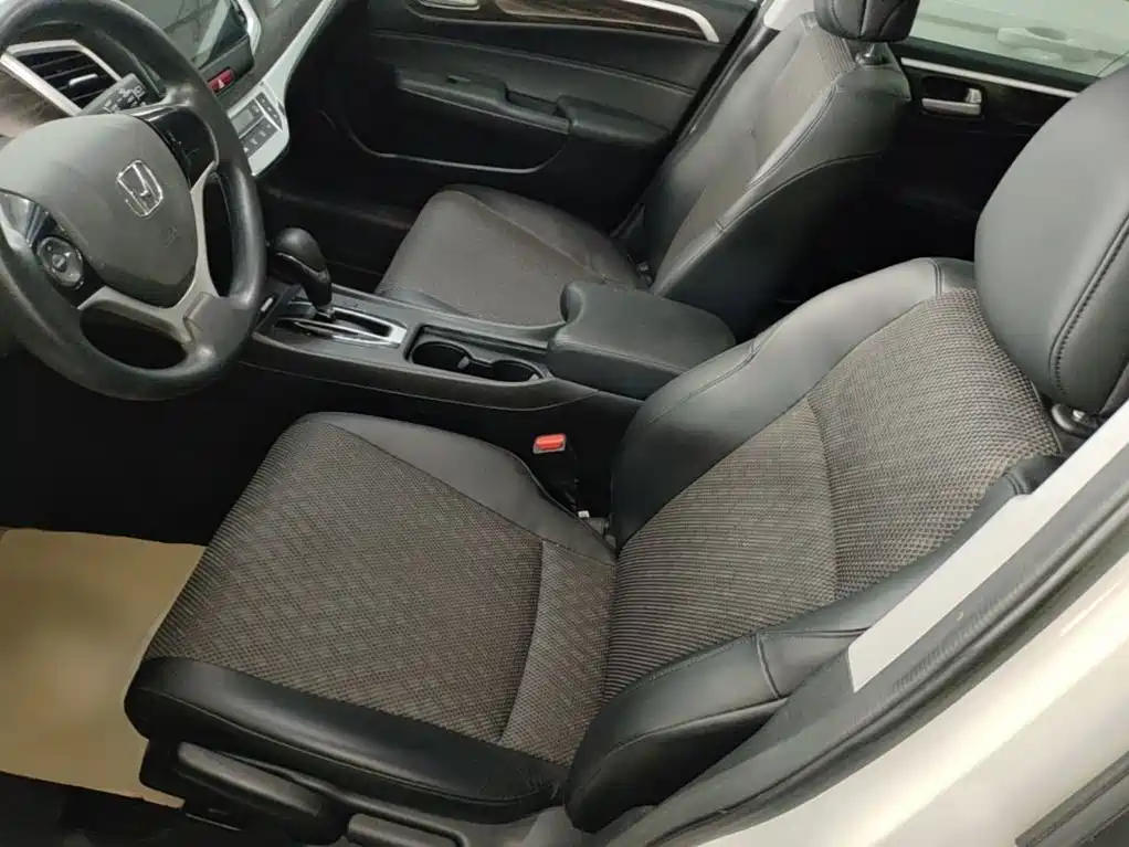 Honda Jade 2020 — фото 15