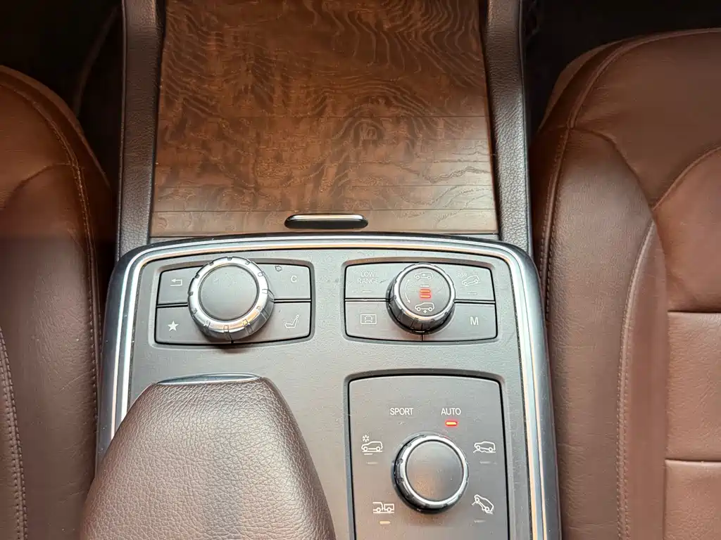 Mercedes-Benz GL-Class 2015 — фото 21