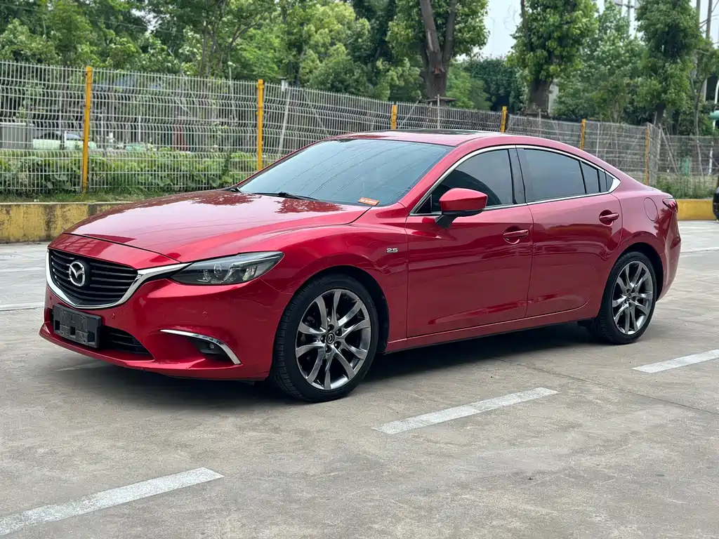 Mazda Atenza 2018 — фото 1