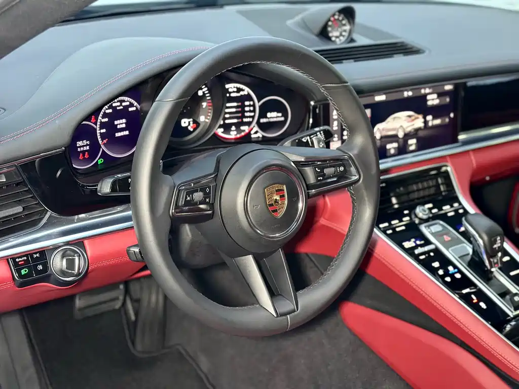 Porsche Panamera 2021 — фото 15
